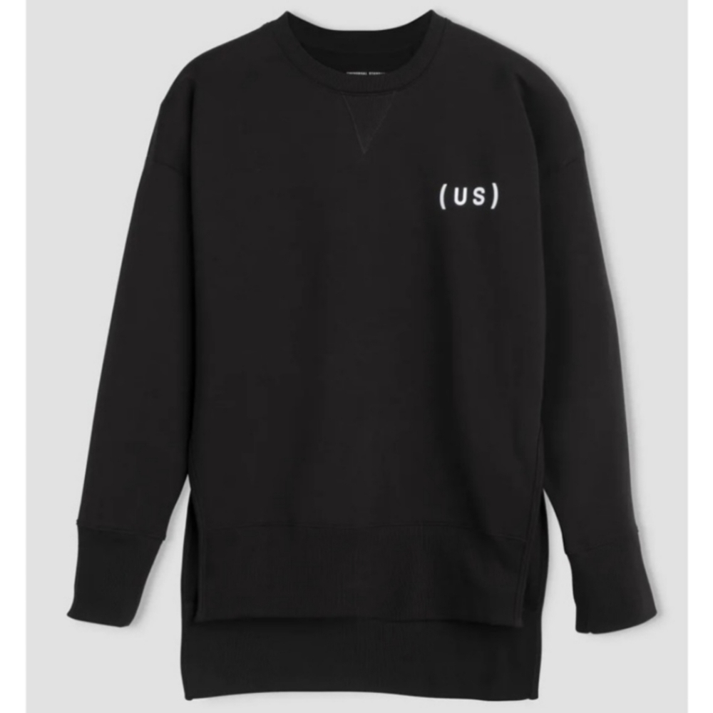 BNIB Universal Standard Fiona logo sweatshirt